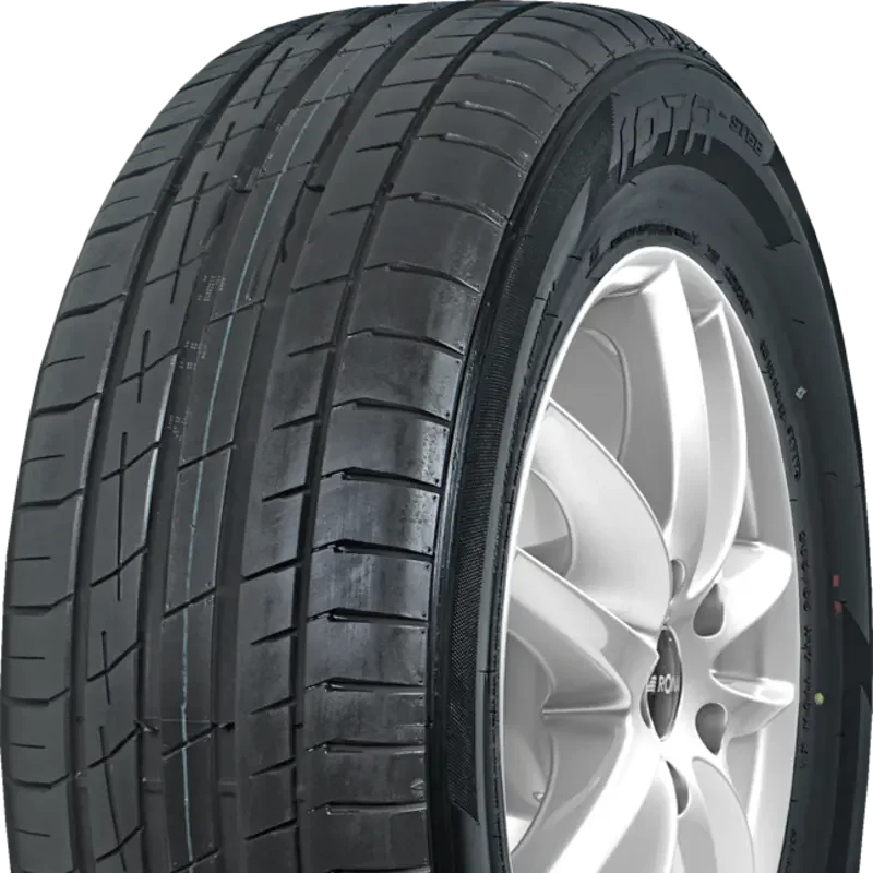 Accelera IOTA ST-68 265/40 R22 106 Y