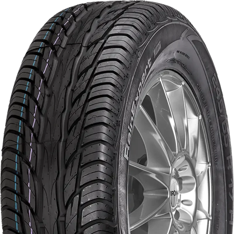 Uniroyal RainExper 175/60 R14 79 H